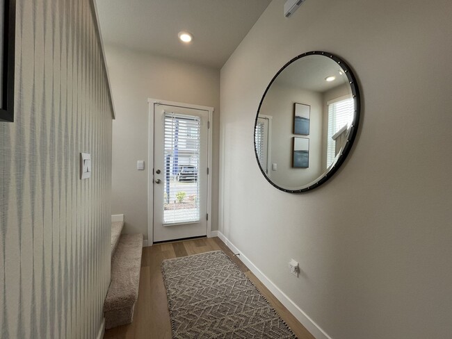 Foto del edificio - COMING SOON!!! Brand New 3BD Corner Lot Home with Open Layout & Modern Finishes