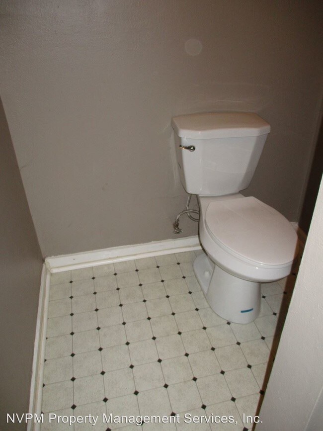 Foto del edificio - 1050 1/2 E 8th St