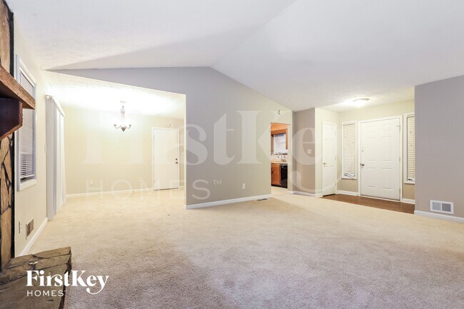 Foto del edificio - 7324 Caribou Trail