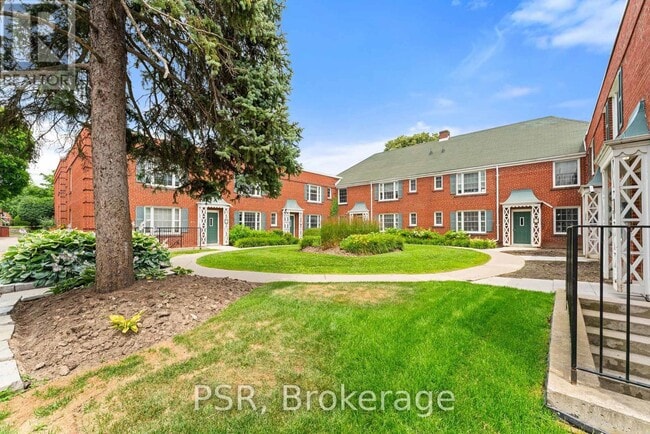 Building Photo - 1335 Bayview Ave