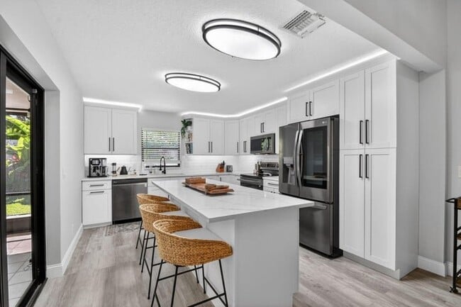 Photo - 1630 NW 22nd Ave House