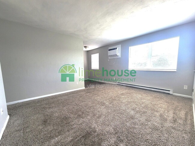 Foto del edificio - 4314 Dunning Rd