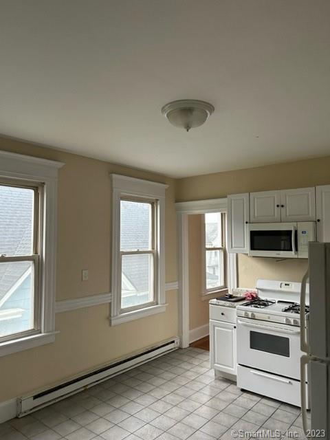 Building Photo - 38 Edson Ave