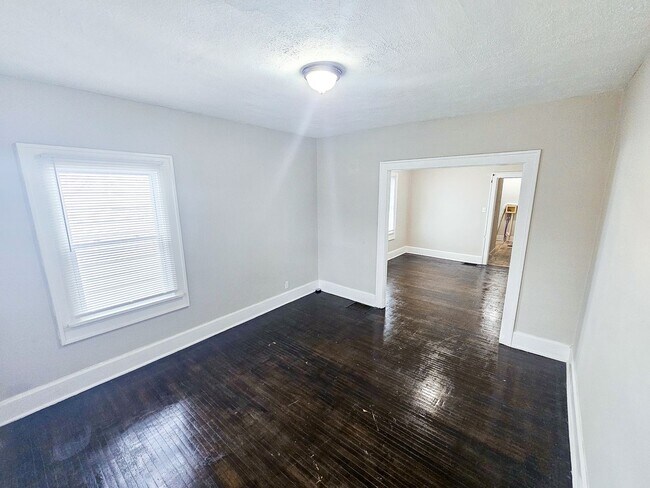 Foto del edificio - 712-712 N Bosart Ave