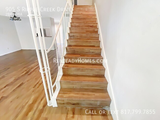 Foto del edificio - 905 S Ripple Creek Dr