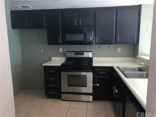 Building Photo - 13248 Sunnyslope Dr