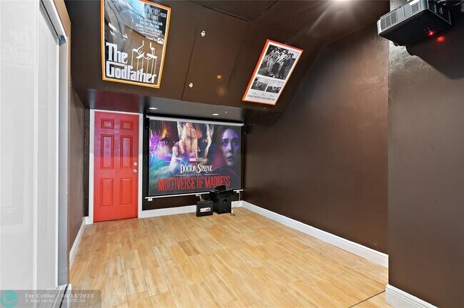 Foto del edificio - 16092 NW 22nd St