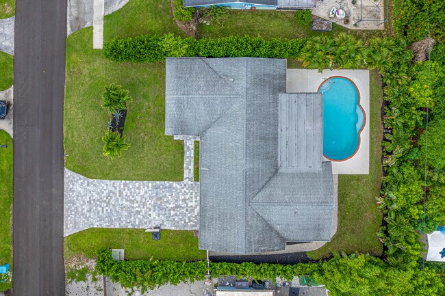 Foto del edificio - 1107 SW 24th Ave