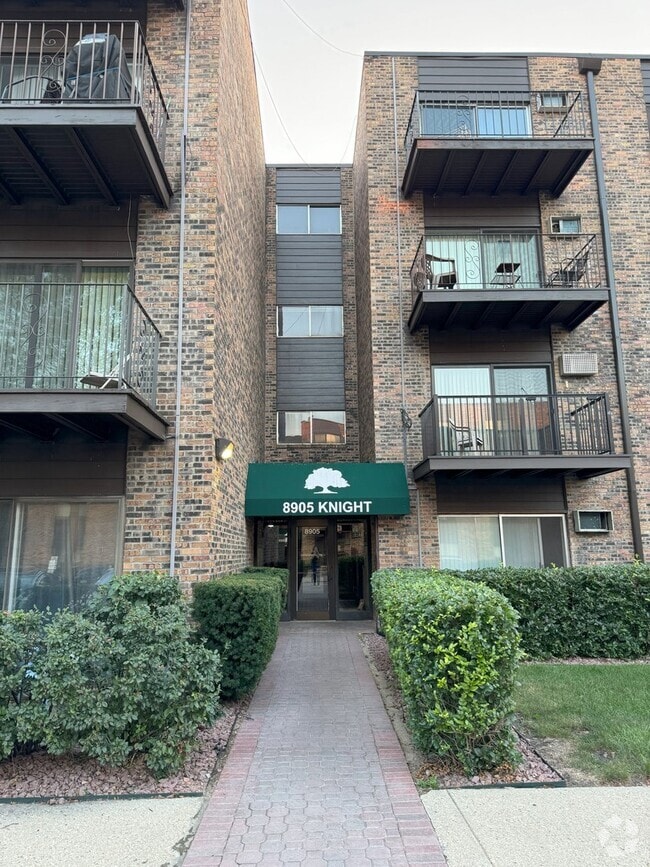 Building Photo - 8905 Knight Ave
