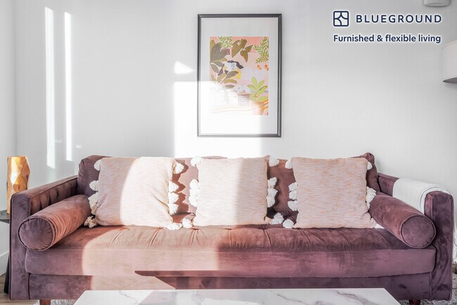 Foto del edificio - 85 Cleaveland Rd