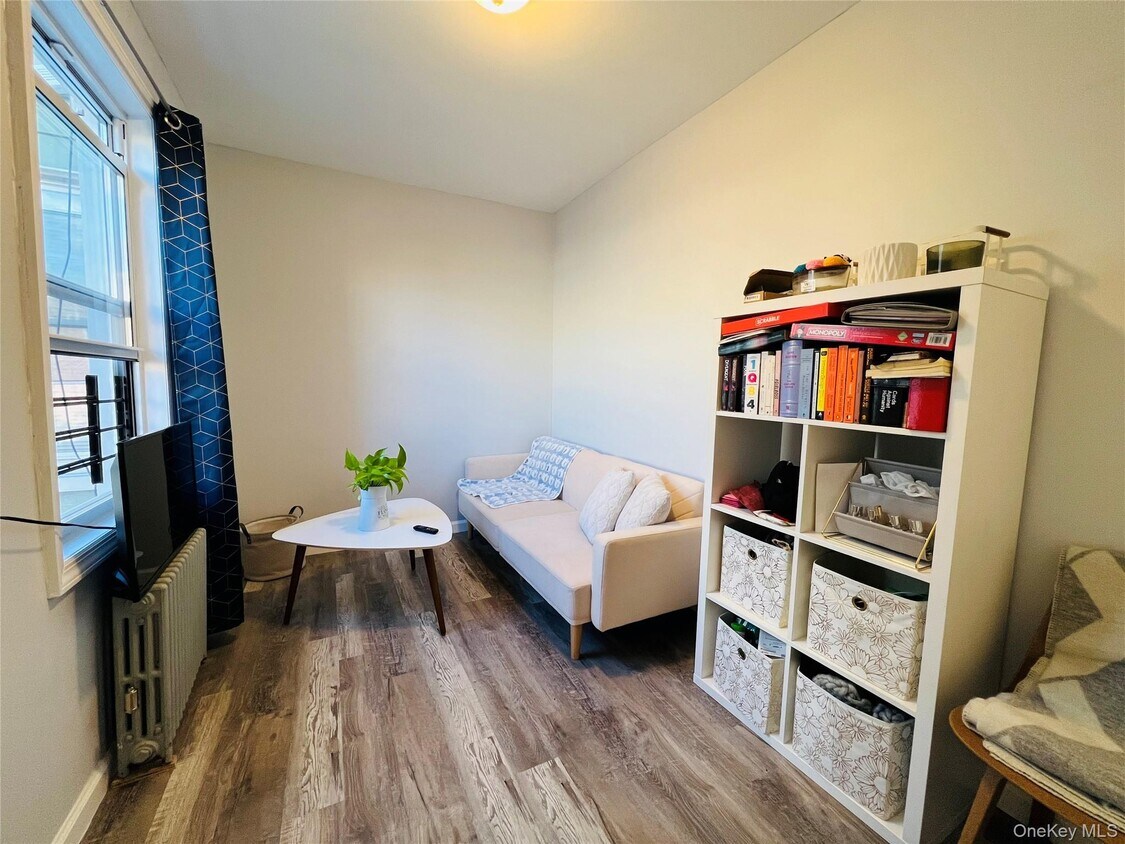 Foto del edificio - 21-13-21-25 25th Rd