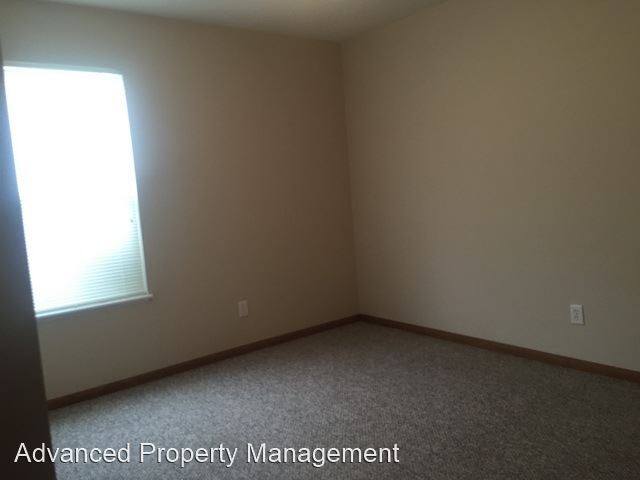 Building Photo - 3 br, 2 bath House - 515 Brooklawn Dr.