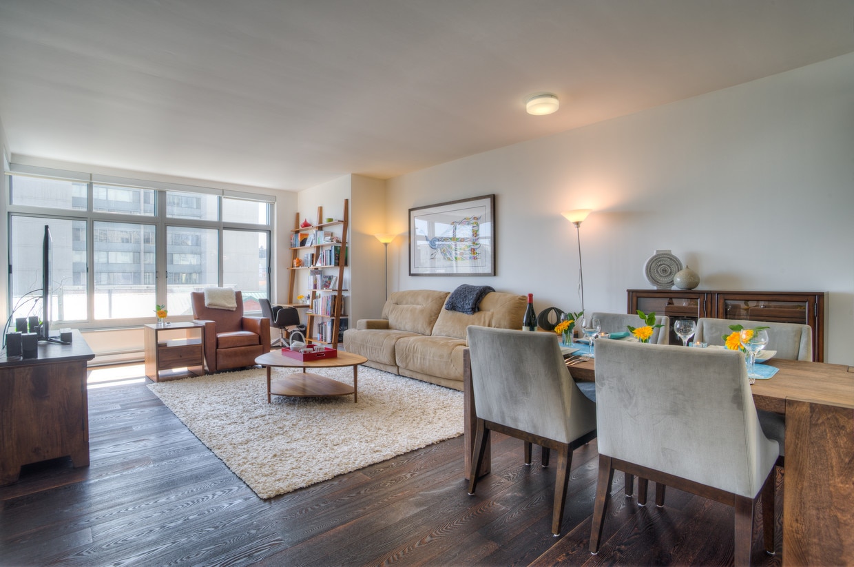 Living & Dining Space - 1310 Fillmore St