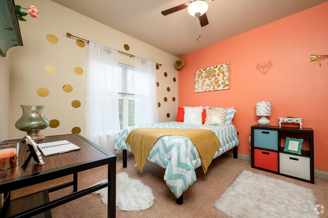 2BR, 2BA - 875SF - Second Primary Bedroom - The Stratum at Indiana