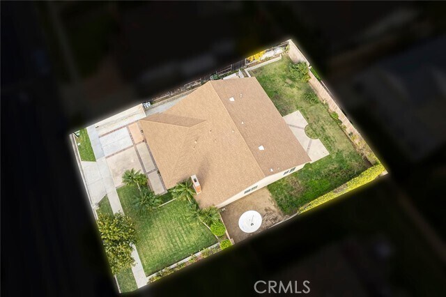 Building Photo - 7949 Ramona Ave
