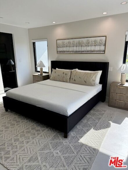 Foto del edificio - 201 S Bedford Dr