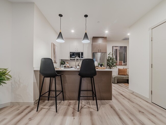 Building Photo - Connect Residences