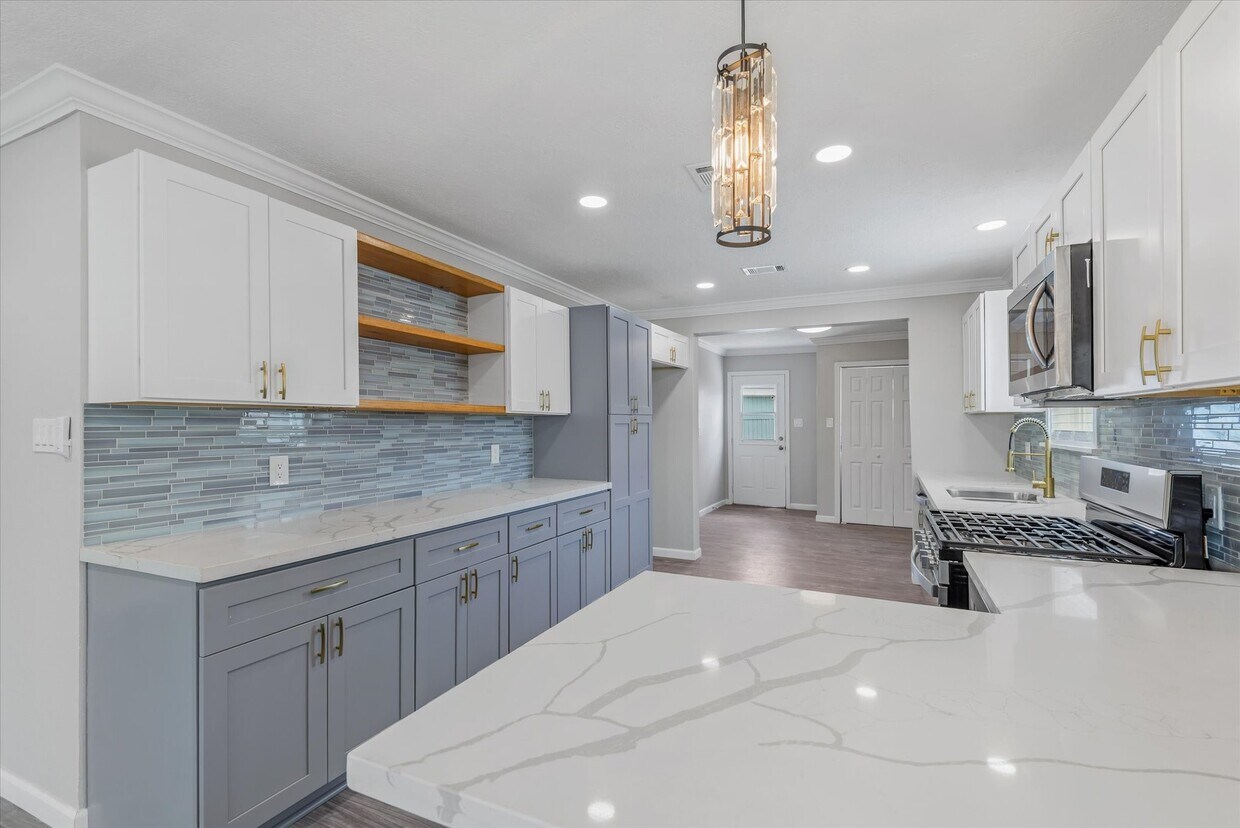 Foto principal - 3518 Avenue H