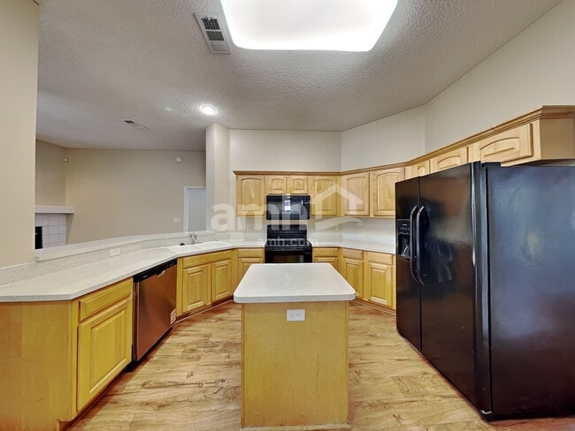 Building Photo - 5530 Alexis Forest Ln