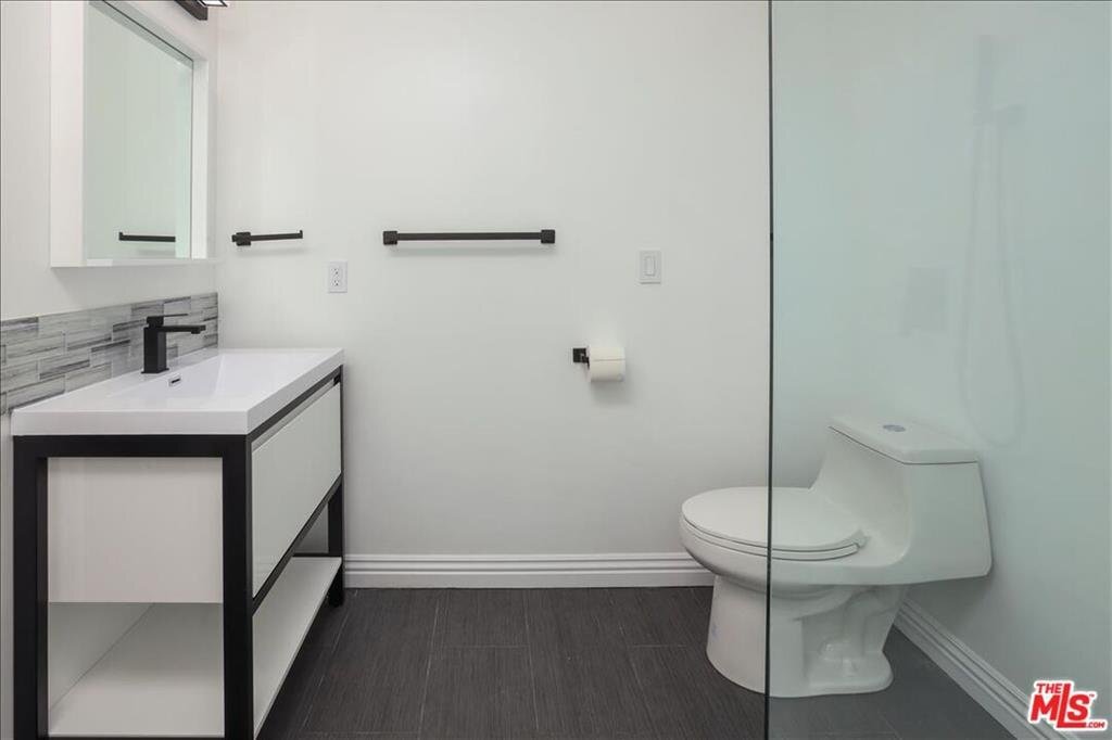 2350 Malcolm Ave, Los Angeles, CA 90064 House Rental in Los Angeles