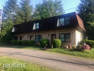 Foto principal - 230 Lindale Ave