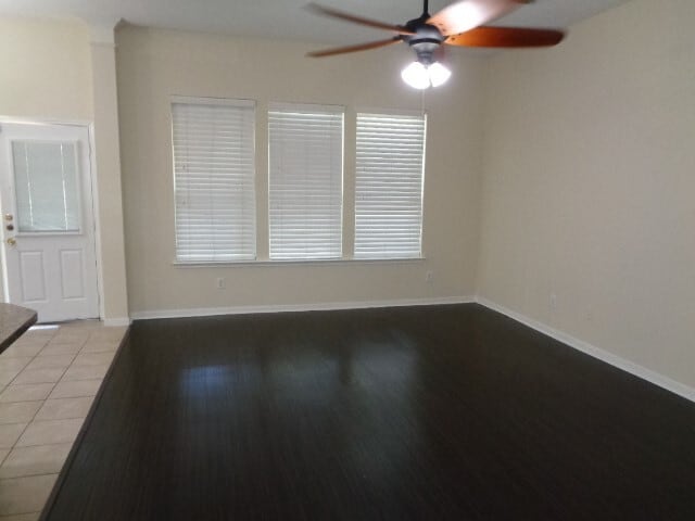 Foto del edificio - 30034 Saw Oaks Dr