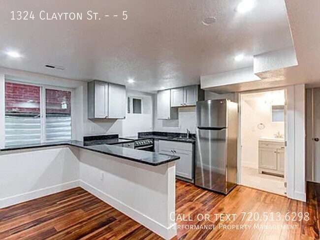 Foto del edificio - 1324 Clayton St