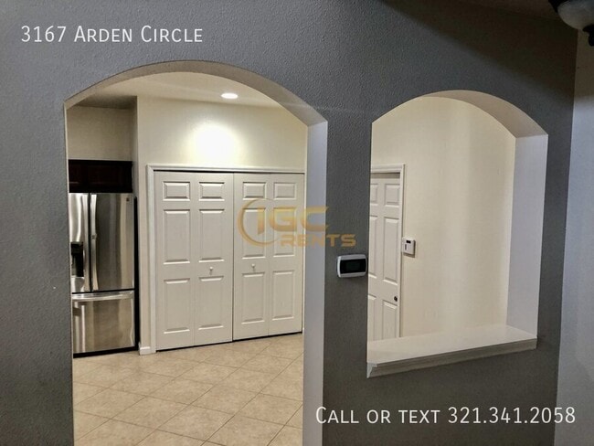 Building Photo - 3167 Arden Cir