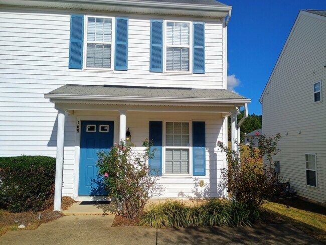 Foto del edificio - 168 Buchanan Ln