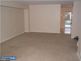 Building Photo - 2511 Fieldcrest Ave