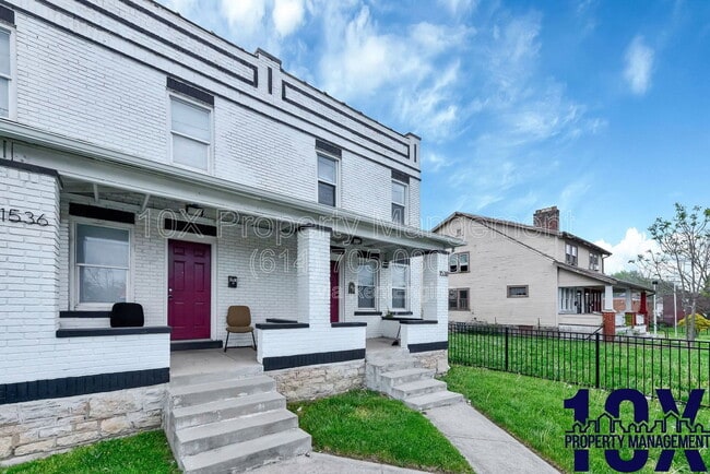 Foto del edificio - 1538 E Livingston Ave