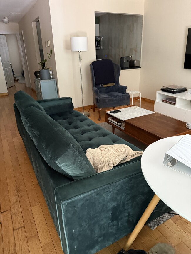 living room - 399 S 5th St
