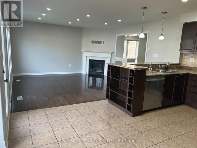 Building Photo - 159 Fletcher Cir
