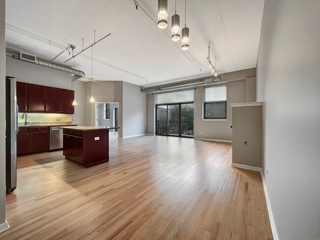 Building Photo - 1301 W Madison St