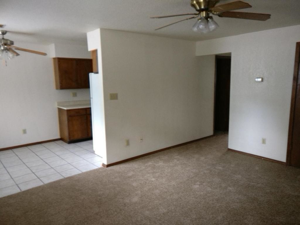 Foto del edificio - 1933 Delwin Street, Apt. 6