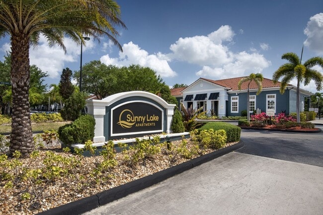 Sunny Lake Apartments