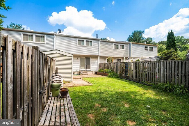 Foto del edificio - 5816 Canvasback Rd