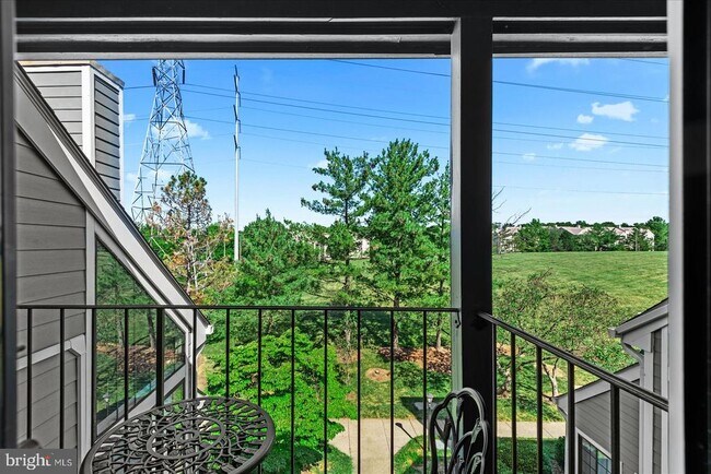 Foto del edificio - 6000 Mersey Oaks Way