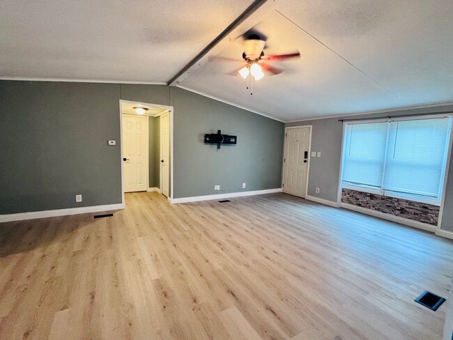 Building Photo - 2475 Freshour Rd
