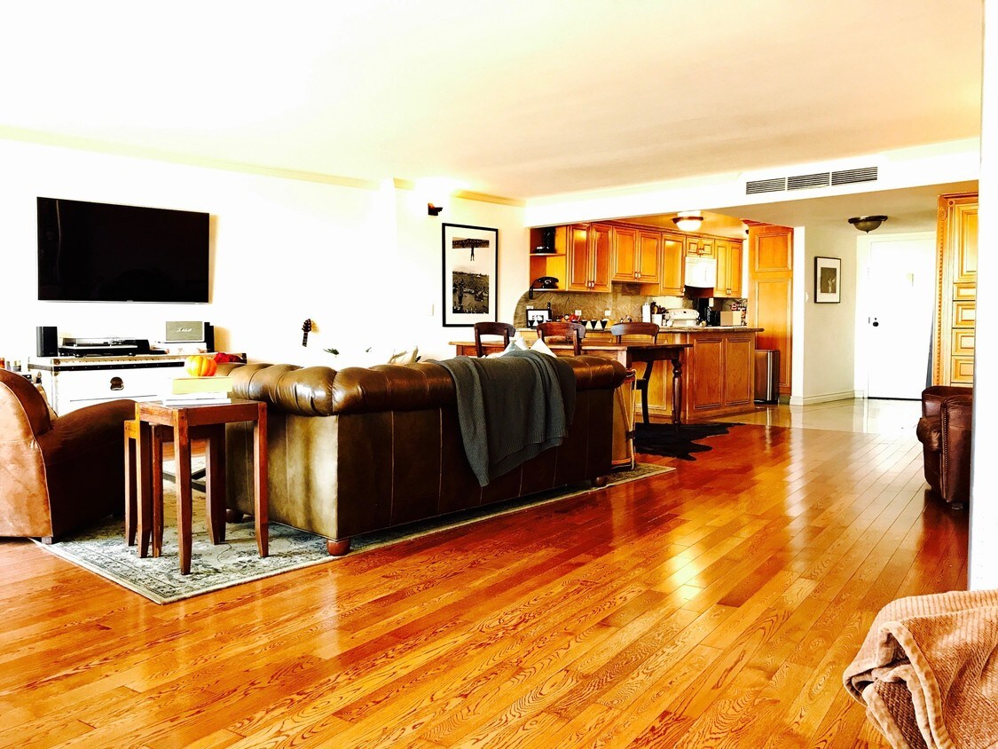 4265 Marina City Dr Unit 201, Marina Del Rey, CA 90292 Condo for Rent