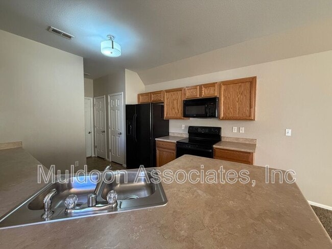 Building Photo - 644 Hailey Glenn View