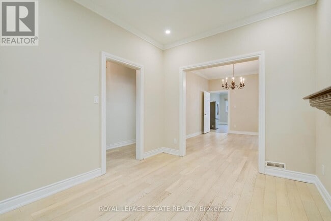 Building Photo - 361 Brock Ave