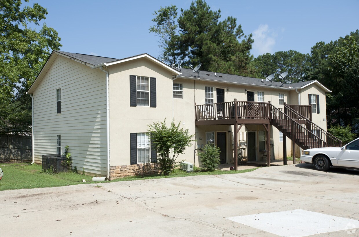 Primary Photo - Villas At THomas Road