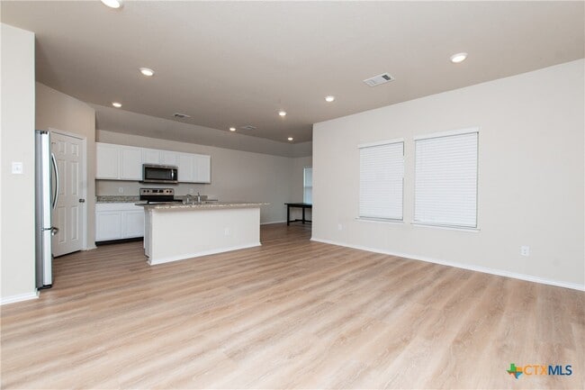 Building Photo - 3901 Malmaison Road
