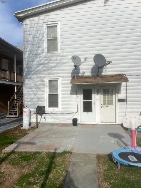 Foto del edificio - 156 S Third Street Lehighton