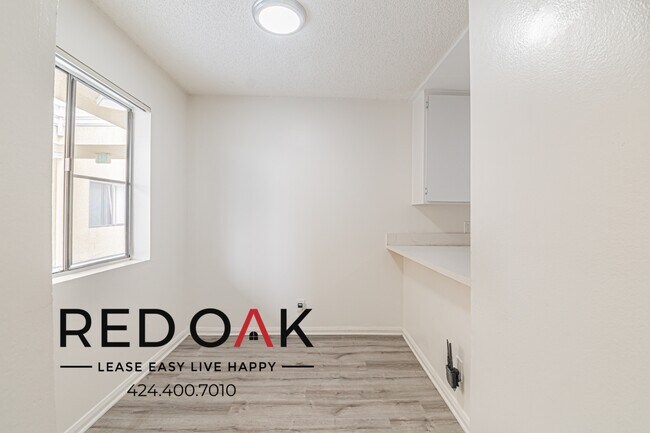 Foto del edificio - 2724 Abbot Kinney Blvd