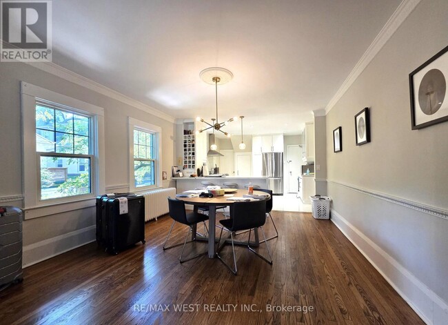 Building Photo - 2 Bryce Ave