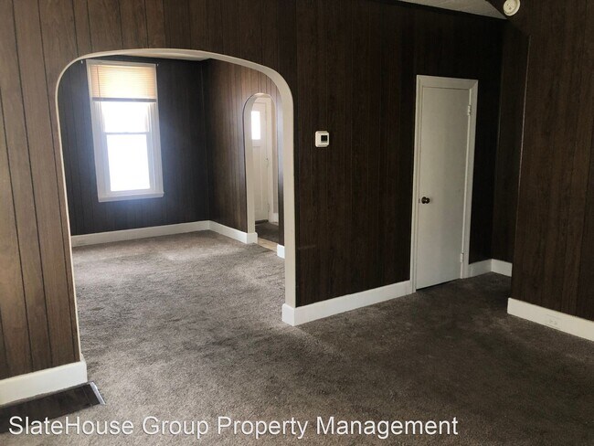 Building Photo - 3 br, 1.5 bath House - 222 S 5th St