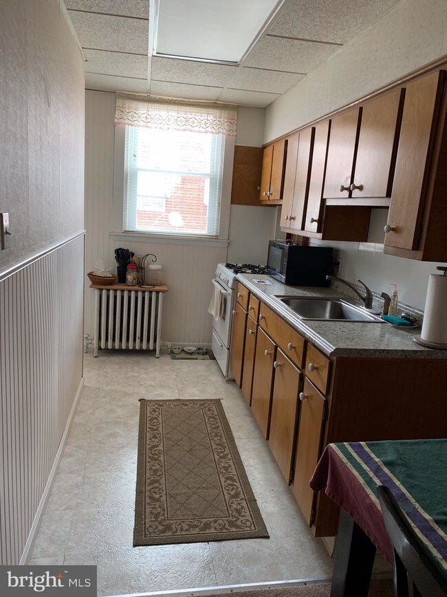 Foto del edificio - 4217 Cottman Ave
