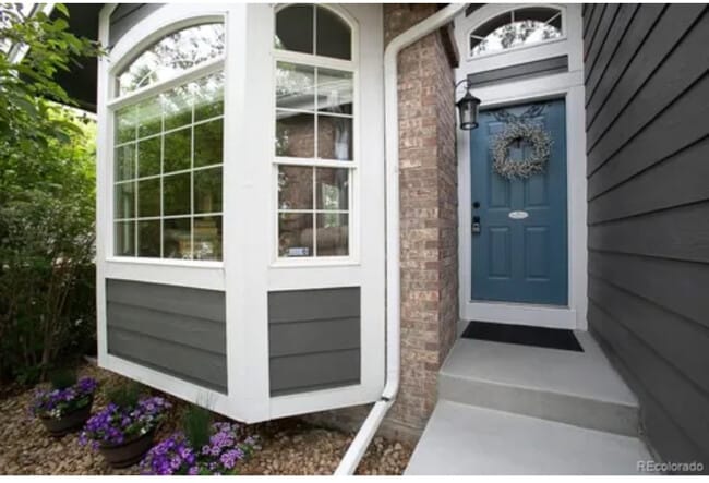 Building Photo - 4590 Elizabeth Ln